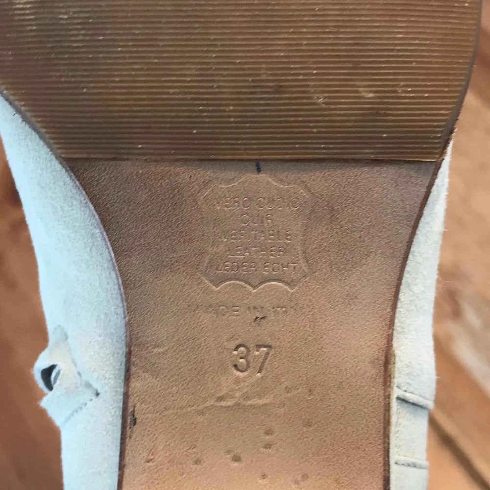 Pverdi paris cream suede boots - Picture 6 of 6